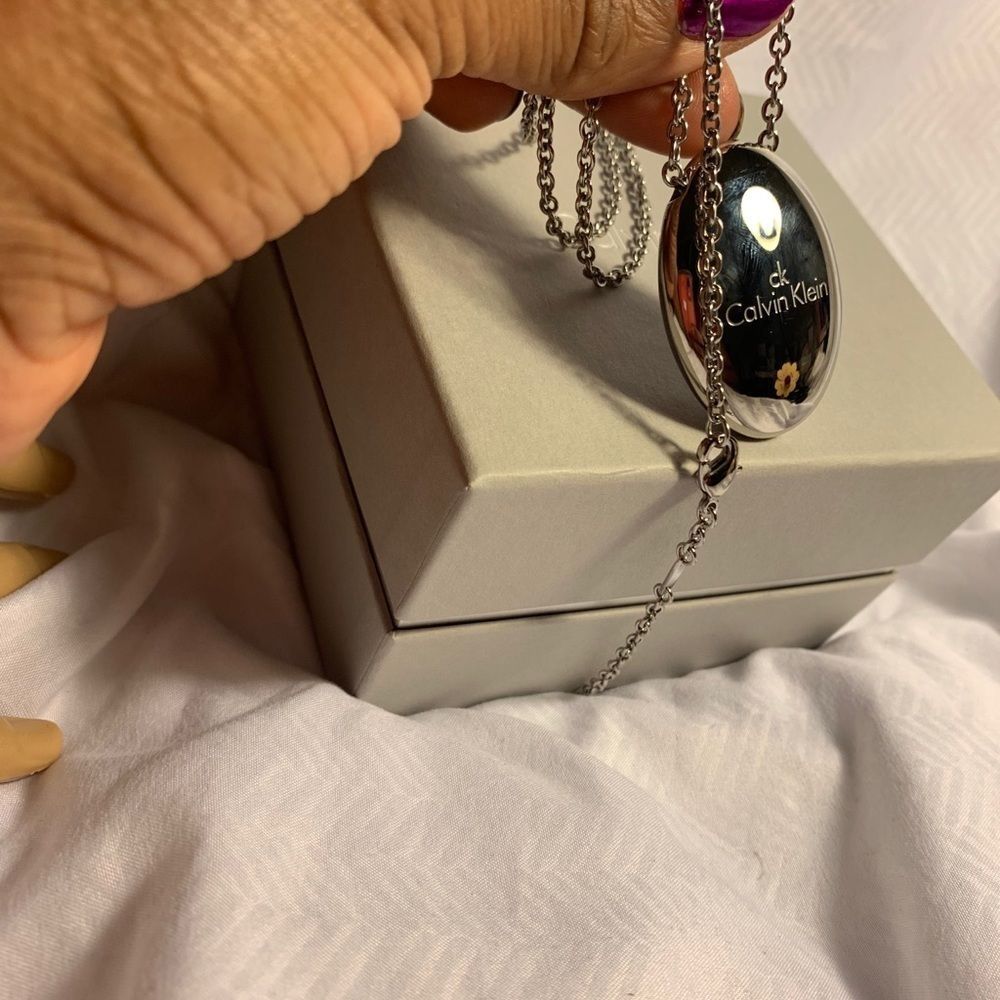 Calvin Klein Wood Silver Pendant Chain Necklace - Picture 9 of 15